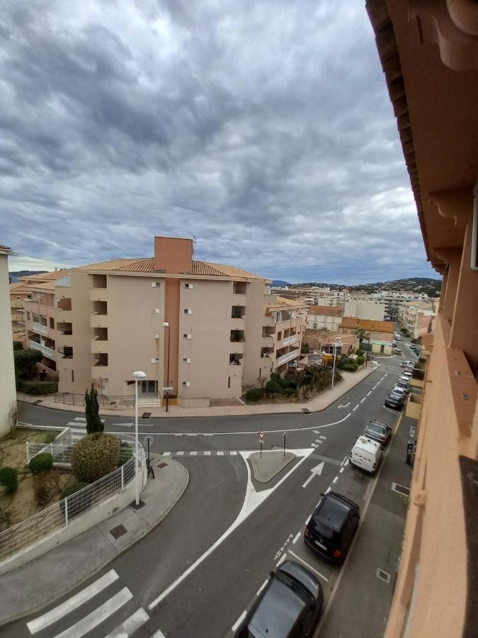La Petite Toscane Sainte-Maxime Exterior photo
